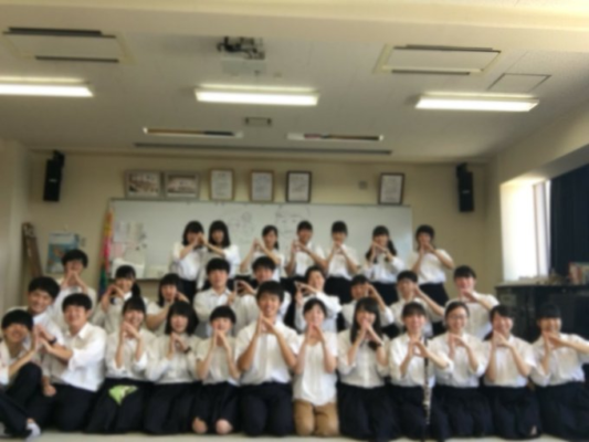 新潟市立万代高校の制服写真画像動画まとめ・レビュー口コミ評判・生徒の着こなし・夏服冬服詳細情報（ばんだいこうこう）