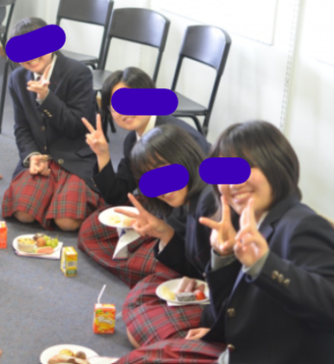 立命館中学高校の制服写真画像動画まとめ・レビュー口コミ評判・生徒の着こなし・中高制服ちがい・なんちゃって制服画像等