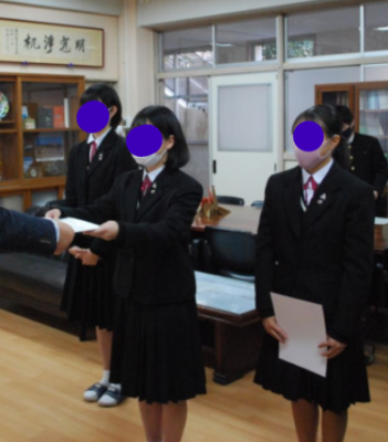 鹿児島市立鹿児島玉龍中学高校の制服写真画像動画まとめ・レビュー口コミ評判・生徒の着こなし・夏服冬服詳細情報（ぎょくりゅう）