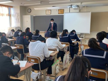 船橋市立湊中学校の制服写真画像動画まとめ・レビュー口コミ評判・体操服ジャージ・夏服冬服詳細情報