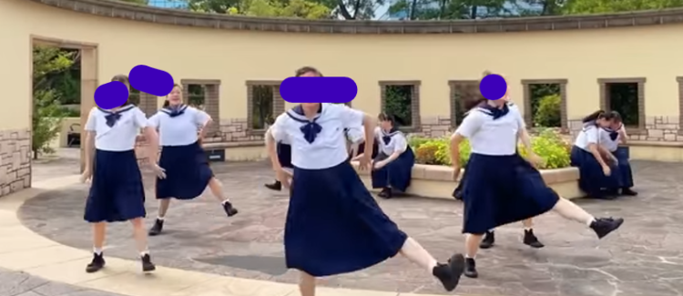 精華女子高校の制服写真画像動画まとめ・レビュー口コミ評判・新制服旧制服比較【2023/令和5年度新制服】
