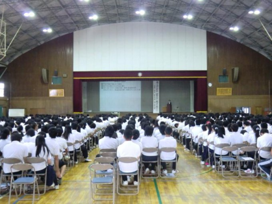 茨城県立下館第一高校/中学の制服写真画像動画まとめ・レビュー口コミ評判・生徒の着こなし・夏服冬服詳細情報