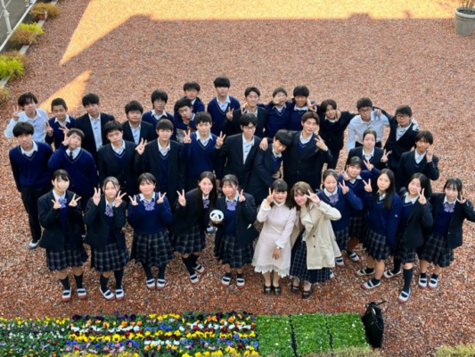 奈良育英中学高校の制服写真画像動画まとめ・レビュー口コミ評判・新制服旧制服比較【2020/令和4年度新制服】