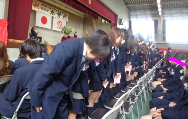神奈川県立市ヶ尾高校の制服写真画像動画まとめ・レビュー口コミ評判・生徒の着こなし・夏服冬服詳細情報
