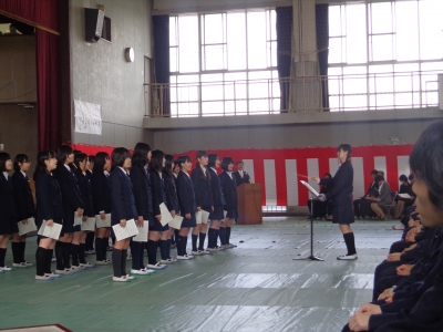 神奈川県立市ヶ尾高校の制服写真画像動画まとめ・レビュー口コミ評判・生徒の着こなし・夏服冬服詳細情報