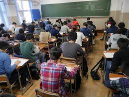麻布中学高校の制服写真画像動画まとめ・レビュー口コミ評判・生徒の着こなし・夏服冬服詳細情報
