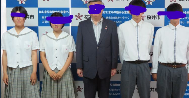 【停止】関西中央高校の制服写真画像動画まとめ・レビュー口コミ評判・生徒の着こなし・夏服冬服詳細情報