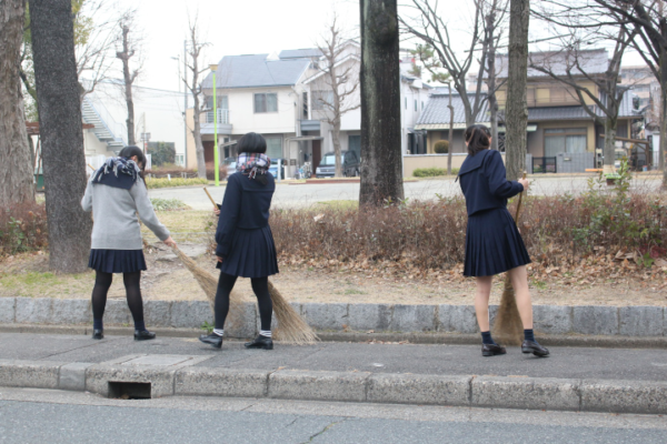 愛知県立熱田高校の制服写真画像動画まとめ・レビュー口コミ評判・生徒の着こなし・夏服冬服詳細情報