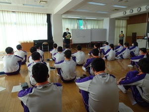 成田市立下総みどり学園の制服写真画像動画まとめ・レビュー口コミ評判・体操服ジャージ・夏服冬服詳細情報（旧成田市立下総中学校）│全国中高制服