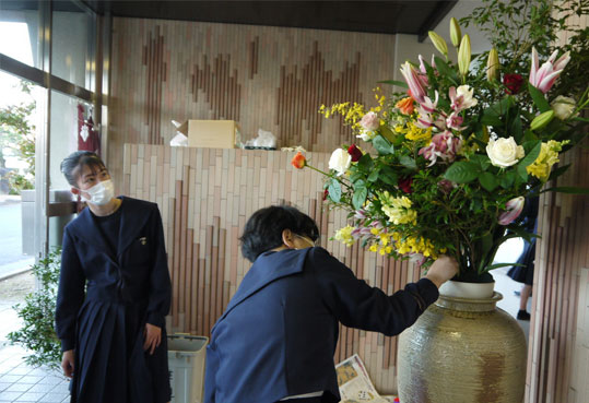 愛知県立豊橋商業高校の制服写真画像動画まとめ・レビュー口コミ評判【2023年度/令和5年新制服】学ラン襟詰めセーラー廃止