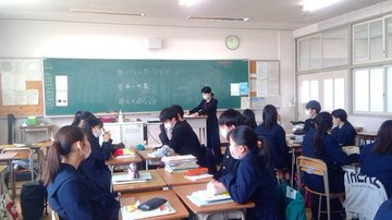 愛知県立豊橋商業高校の制服写真画像動画まとめ・レビュー口コミ評判【2023年度/令和5年新制服】学ラン襟詰めセーラー廃止