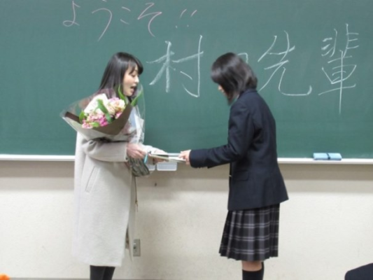 二松學舍大学附属柏中学高校の制服写真画像動画まとめ・レビュー口コミ評判・生徒の着こなし・夏服冬服詳細情報