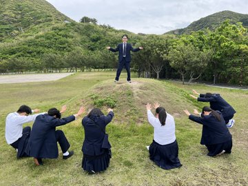 東京都立神津高校の制服写真画像動画まとめ・レビュー口コミ評判・生徒の着こなし・夏服冬服詳細情報