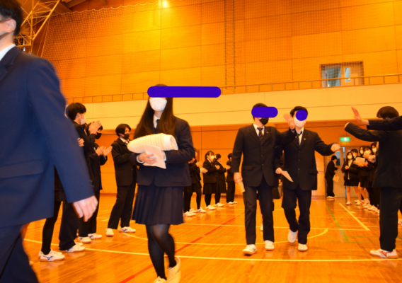 東京都立神津高校の制服写真画像動画まとめ・レビュー口コミ評判・生徒の着こなし・夏服冬服詳細情報