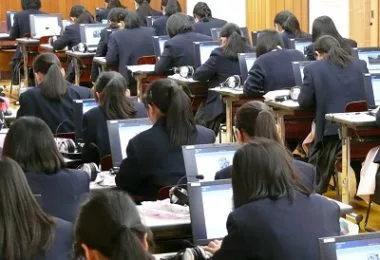 東京女子学院中学高校の制服写真画像動画まとめ・レビュー口コミ評判・生徒の着こなし・新旧制服比較