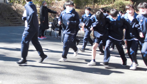 東京都立大森高校の制服写真画像動画まとめ・レビュー口コミ評判・生徒の着こなし・夏服冬服詳細情報