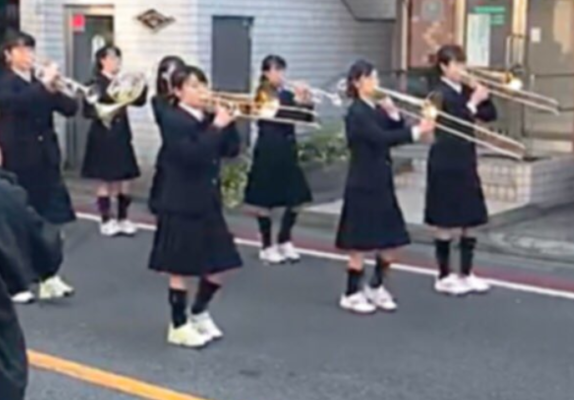 東京都立つばさ総合高校の制服写真画像動画まとめ・レビュー口コミ評判・生徒の着こなし・夏服冬服詳細情報