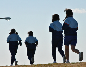 和洋国府台女子中学高校の制服写真画像動画まとめ・レビュー口コミ評判・生徒の着こなし・夏服冬服詳細情報
