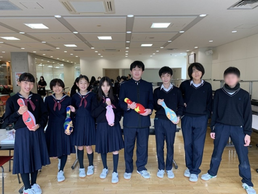 成蹊中学校・成蹊高校の制服写真画像動画まとめ・レビュー口コミ評判・生徒の着こなし・夏服冬服詳細情報