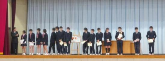 神奈川県立金井高校の制服写真画像動画まとめ・レビュー口コミ評判・生徒の着こなし【2023年度/令和5年度新制服】