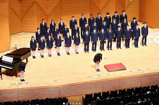 神奈川県立金井高校の制服写真画像動画まとめ・レビュー口コミ評判・生徒の着こなし【2023年度/令和5年度新制服】