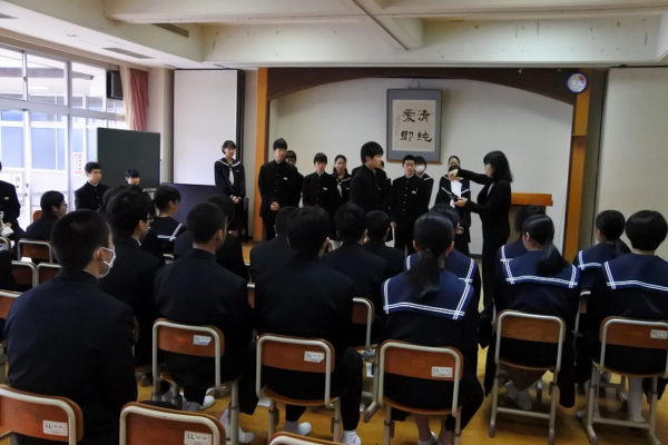 篠山市立西紀中学校の制服写真画像動画まとめ・レビュー口コミ評判・体操服ジャージ・夏服冬服詳細情報