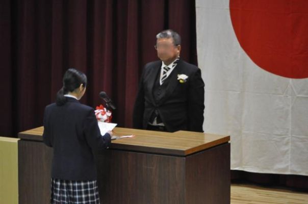 神戸市立鈴蘭台中学校の制服写真画像まとめ・レビュー口コミ評判・体操服ジャージ・夏服冬服詳細情報