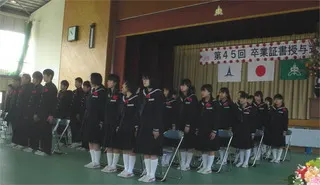 淡路市立東浦中学校の制服写真画像まとめ・レビュー口コミ評判・体操服ジャージ・夏服冬服詳細情報