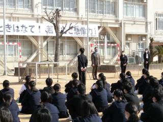神戸市立東落合中学校の制服写真画像動画まとめ・レビュー口コミ評判・体操服ジャージ・夏服冬服詳細情報│全国中高制服グラム全国47都道府県の中