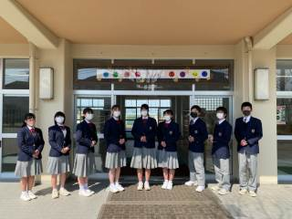 西宮市立山口中学校の制服写真画像動画まとめ・レビュー口コミ評判・体操服ジャージ・夏服冬服詳細情報