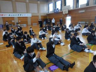 神戸市立神出中学校の制服写真画像動画まとめ・レビュー口コミ評判・体操服ジャージ・夏服冬服詳細情報