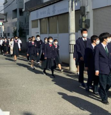 芦屋市立精道中学校の制服写真画像まとめ・レビュー口コミ評判・体操服ジャージ・夏服冬服詳細情報