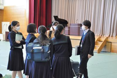 さいたま市立浦和中学高校の制服写真画像動画まとめ・レビュー口コミ評判・生徒の着こなし・夏服冬服詳細情報