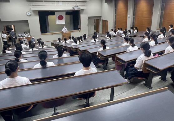 武庫川女子大学附属中学高校の制服写真画像動画まとめ・レビュー口コミ評判・体操服ジャージ・夏服冬服詳細情報