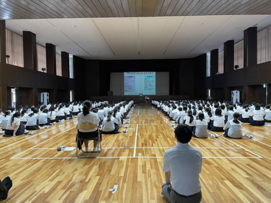 武庫川女子大学附属中学高校の制服写真画像動画まとめ・レビュー口コミ評判・体操服ジャージ・夏服冬服詳細情報