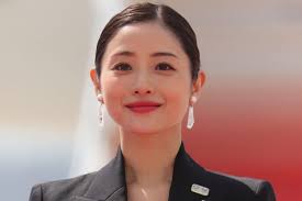 創価中学校・創価高校の制服写真画像動画まとめ・レビュー口コミ評判・生徒の着こなし・夏服冬服詳細情報