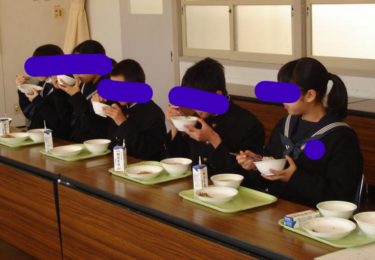 岡垣町立岡垣東中学校の制服写真画像動画まとめ・レビュー口コミ評判・生徒の着こなし・夏服冬服詳細情報