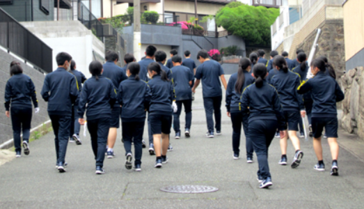 九州国際大学付属中学高校の制服写真画像動画まとめ・レビュー口コミ評判・生徒の着こなし・夏服冬服詳細情報