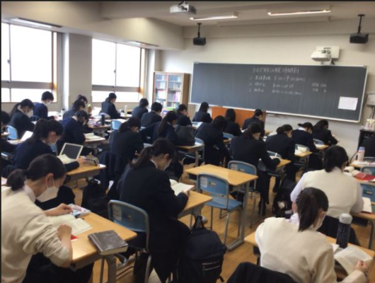共立女子中学高校の制服写真画像動画まとめ・レビュー口コミ評判・生徒の着こなし・夏服冬服詳細情報