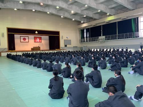 福岡県立育徳館中学高校の制服写真画像動画まとめ・レビュー口コミ評判・生徒の着こなし・夏服冬服詳細情報