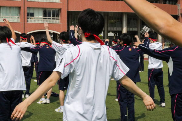 日本大学三島中学高校の制服写真画像動画まとめ・レビュー口コミ評判・生徒の着こなし【2021年/令和2年度新制服】新旧制服比較・変更点