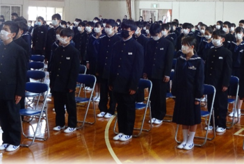 藤枝市立藤枝中学校の制服写真画像動画まとめ・レビュー口コミ評判・生徒の着こなし・夏服冬服詳細情報