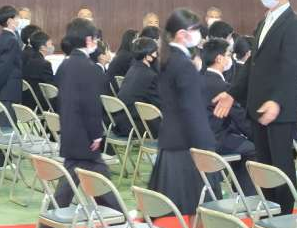 広島市立吉島中学校の制服写真画像動画まとめ・レビュー口コミ評判・生徒の着こなし【2023年/令和5年新制服】