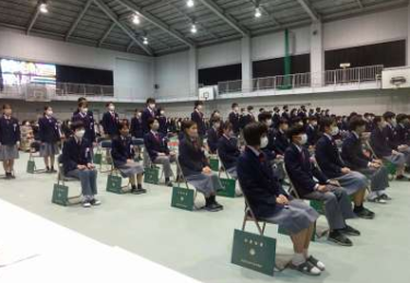 広島市立井口台中学校の制服写真画像まとめ・レビュー口コミ評判・生徒の着こなし・夏服冬服詳細情報