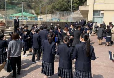 広島市立安佐南中学校の制服写真画像動画まとめ・レビュー口コミ評判・生徒の着こなし・夏服冬服詳細情報│全国中高制服グラム-全国47都道府県の中学校高等学校 制服検索口コミ-