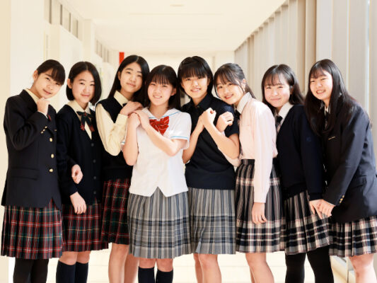駒沢学園女子中学高校の制服写真画像動画まとめ・レビュー口コミ評判・生徒の着こなし・夏服冬服詳細情報