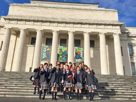 駒沢学園女子中学高校の制服写真画像動画まとめ・レビュー口コミ評判・生徒の着こなし・夏服冬服詳細情報