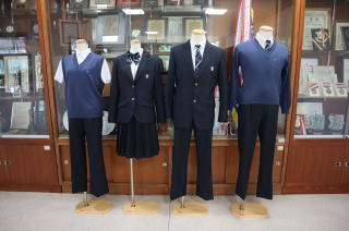 愛知県立碧南高校の制服写真画像動画まとめ・レビュー口コミ評判・生徒の着こなし・夏服冬服詳細情報【2025年/令和6年新制服】