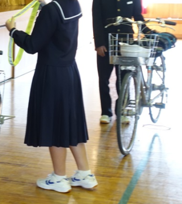 志布志市立有明中学校の制服写真画像まとめ・レビュー口コミ評判・生徒の着こなし・夏服冬服詳細情報